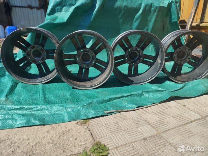 Продам литые диски r16