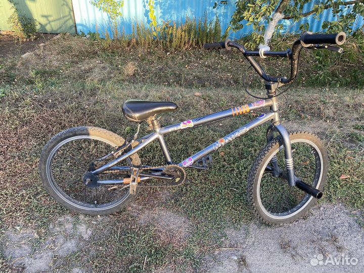 Трюковой велосипед бмх