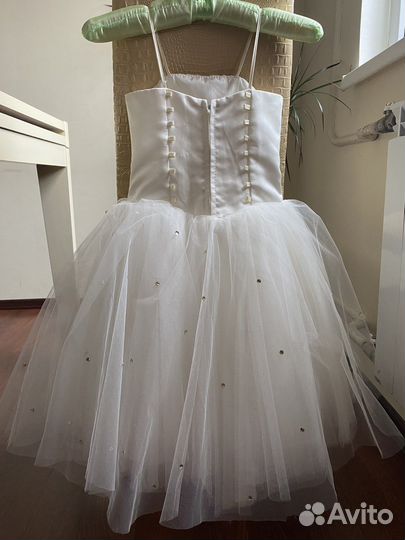 Продам платье для девочки