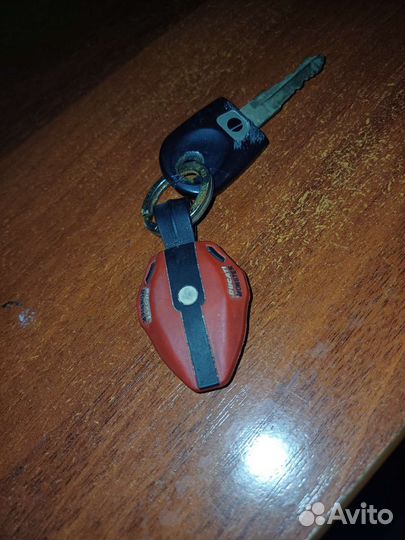 Брелок на ключи мотоцикл ducati оригинал