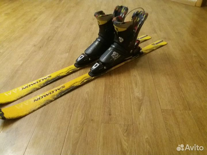 Горные лыжи 130 salomon + ботинки salomon 37 р