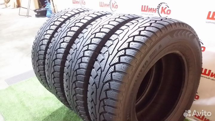 Nokian Tyres Hakkapeliitta 5 SUV 235/70 R16