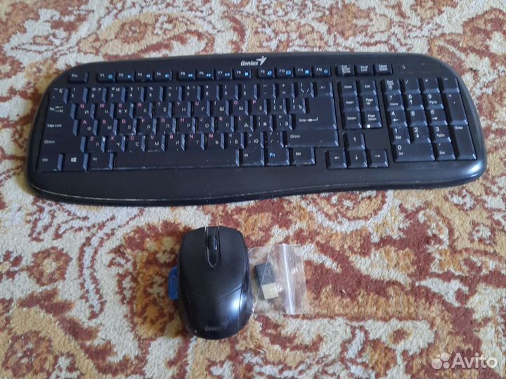Мышь и клавиатура беспроводные