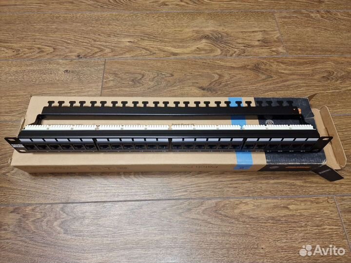 Патч-панель Hyperline