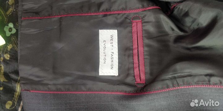 Школьный костюм для мальчика 134 серый