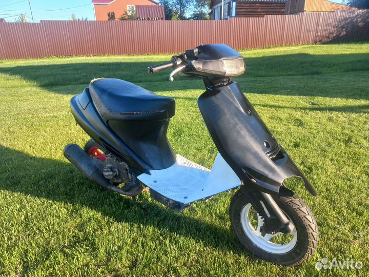 Suzuki address v100