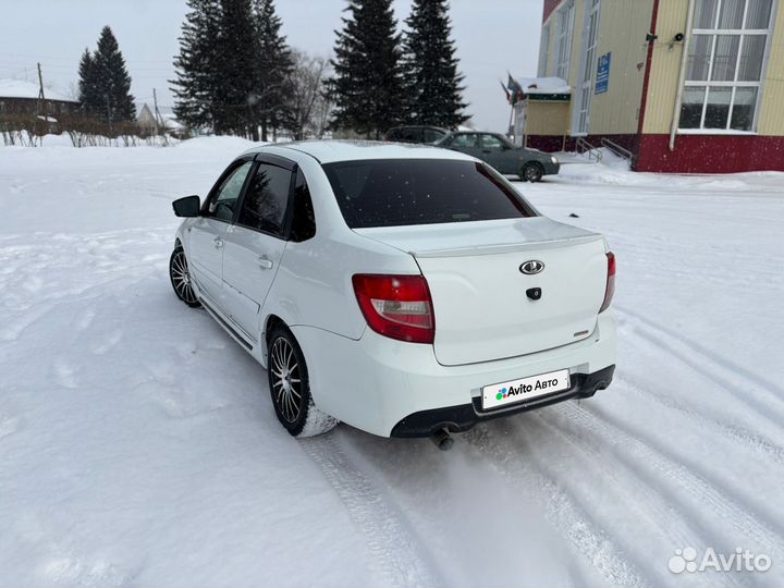 LADA Granta 1.6 МТ, 2016, 136 000 км