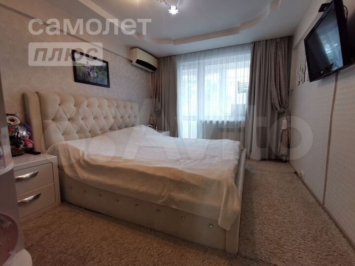 4-к. квартира, 81,8 м², 5/5 эт.