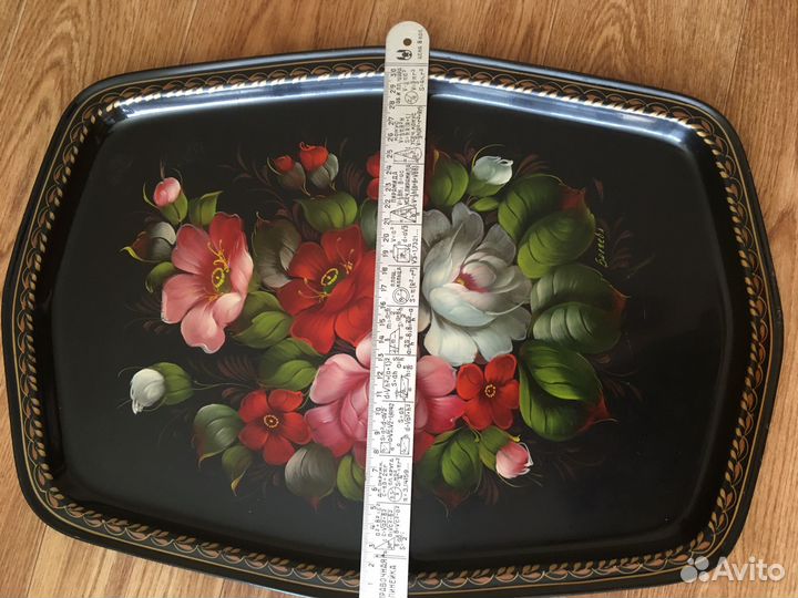 Жостовский поднос