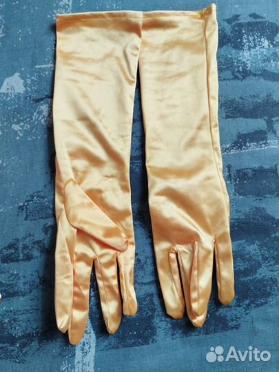 Перчатки длинные атласные