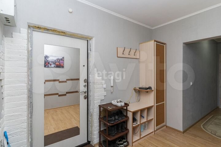 3-к. квартира, 80,3 м², 1/16 эт.