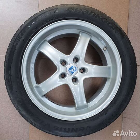 Hankook V12 evo2 235/50 R18, диски Radius 5х112 18