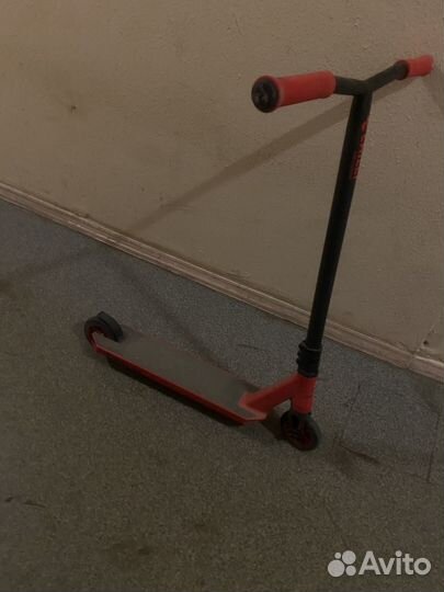 Трюковой самокат Chilli Pro Scooter