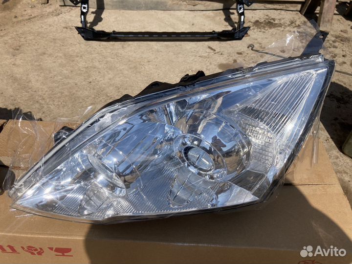 Honda crv 3 фара правая левая
