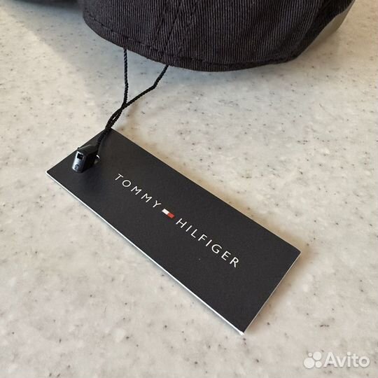 Tommy Hilfiger бейсболка оригинал