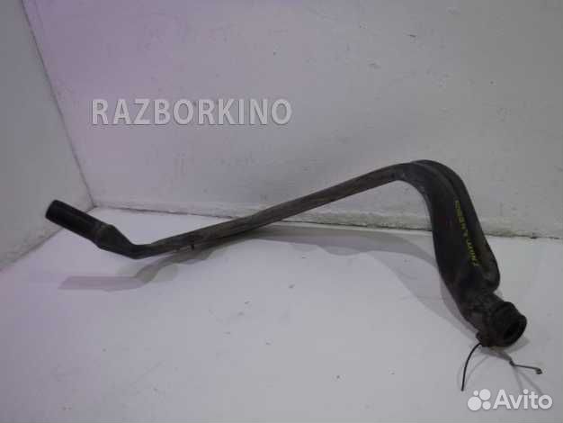 Топливно-заливная горловина