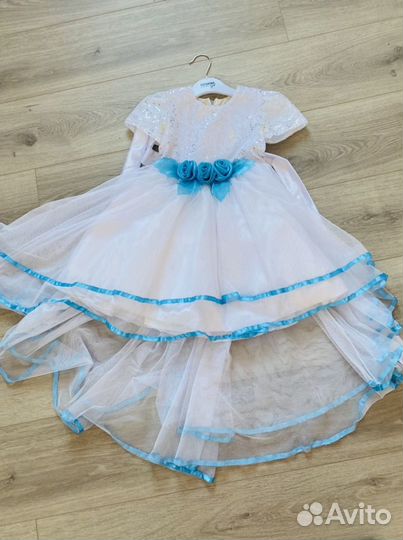 Детское нарядное платье р. 122