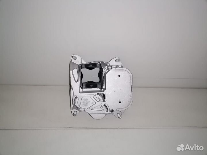 Подушка опора АКПП Audi A6 Audi A7 Audi A8 2.0 2.8