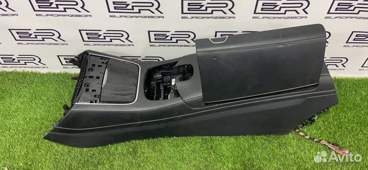 Центральный подлокотник Mercedes W222