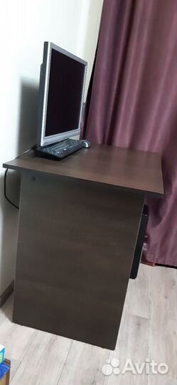 Компьютерный стол, письменный стол