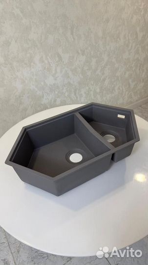 Кухонные мойки из камня