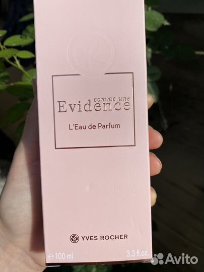 Парфюмерная вода ив роше