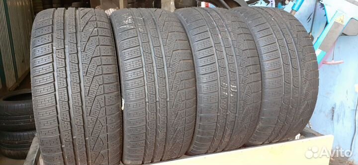 Pirelli Winter Sottozero 240 Serie II 275/40 R19