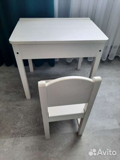 Детский стол и стул IKEA