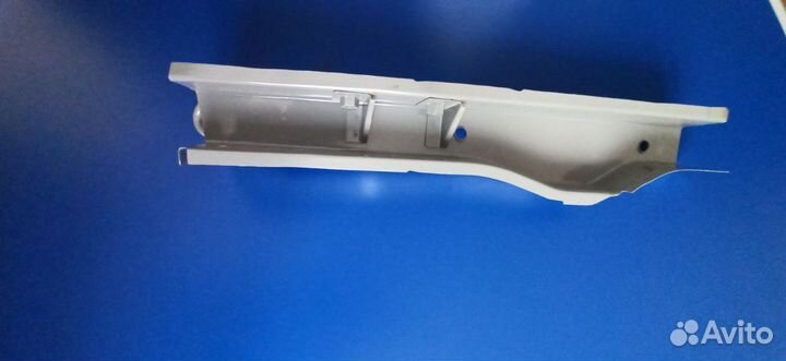 Лонжерон пола задний правый калина 2