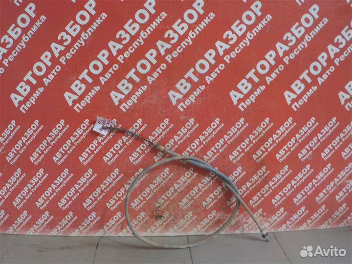 Трос ручника задний правый Renault Sandero 2