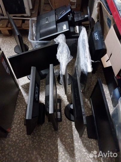 Монитор 19 дюймов