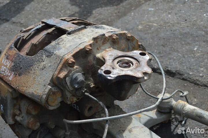 Суппорт переднего моста, правый volvo FH12 2-seeri