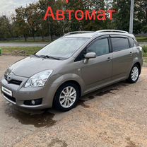 Toyota Corolla Verso 1.8 AMT, 2007, 348 000 км, с пробегом, цена 910 000 руб.