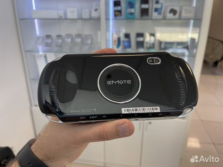 Игровая приставка Emote