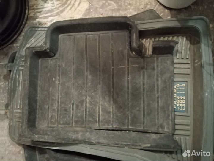 Автомобильные коврики резиновые на ваз 2110