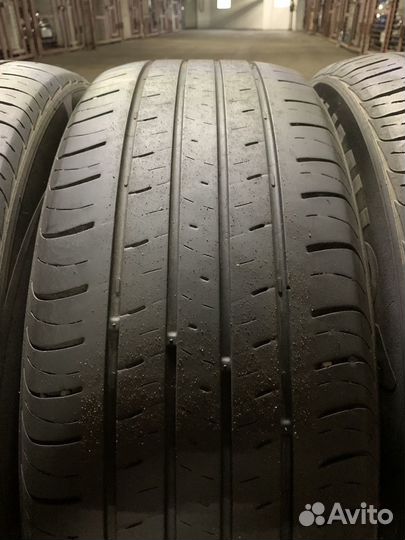 Kumho Solus SA01 Plus 215/60 R17 96H