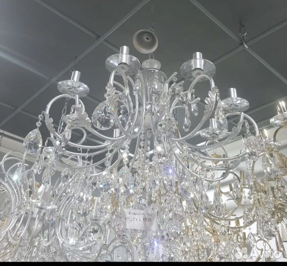 Люстра потолочная новая