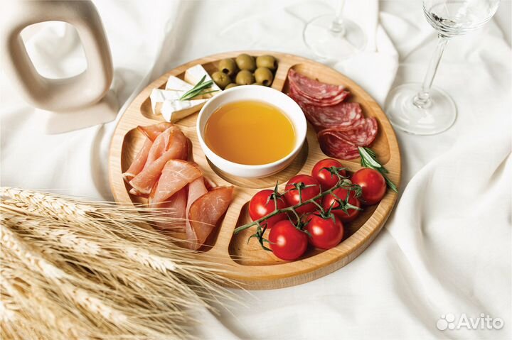 Менажница деревянная в подарочной упаковке