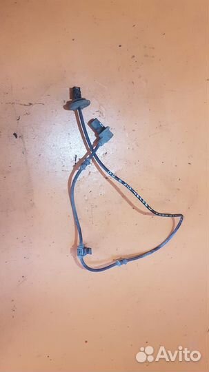 Датчик ABS задний правый на Mercedes W210 E-class