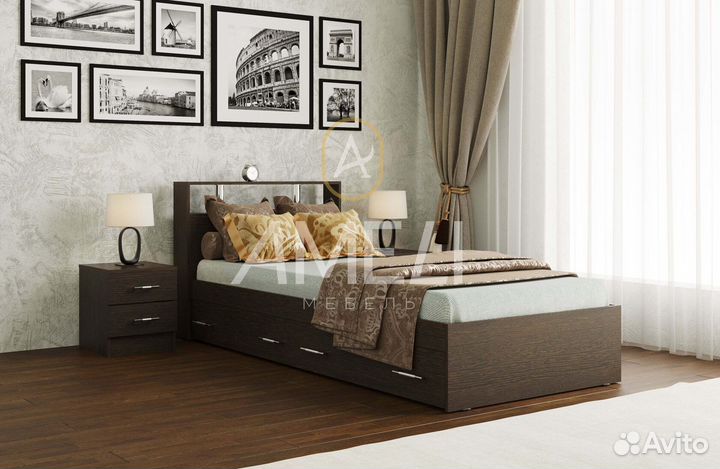 Кровать двуспальная с ящиками