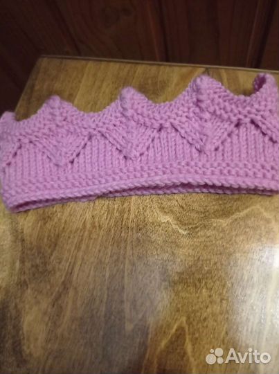 Вязаная повязка на голову корона