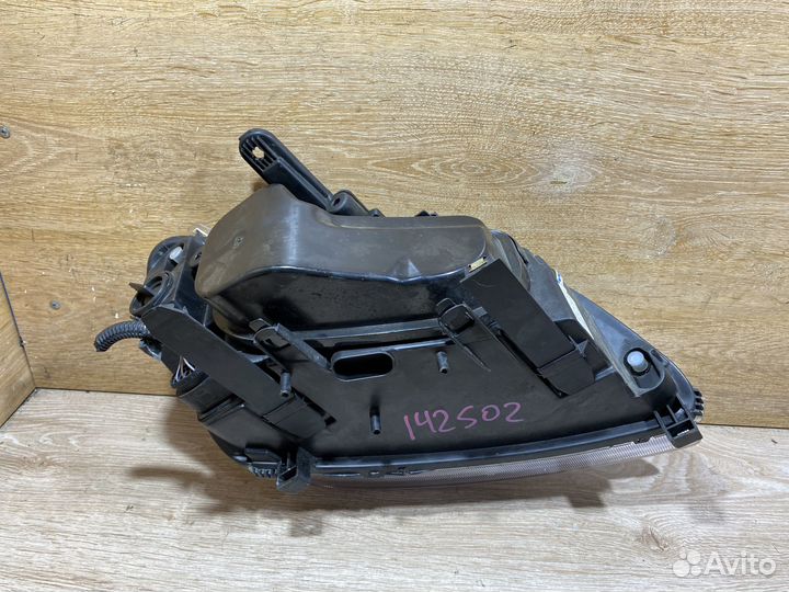 Фара передняя левая Ford C-MAX дорест 142502