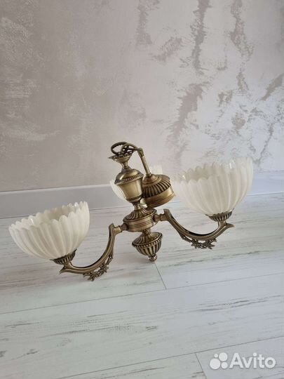 Люстра потолочная,производство Италия