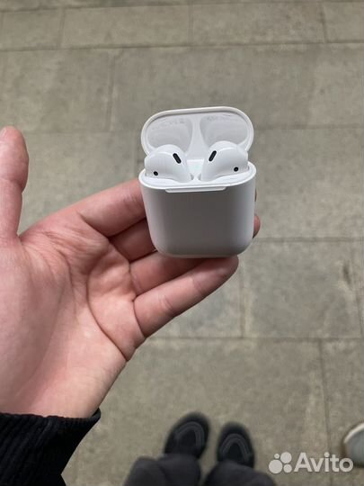 AirPods 2-го поколения