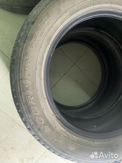 Pirelli Scorpion Verde All Season 235/60 R18 107M