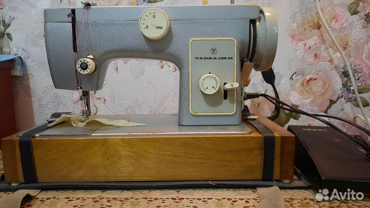 Швейная машина Чайка 132м