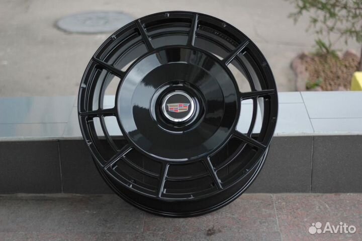 Кованые диски R24 для Cadillac Escalade в наличии