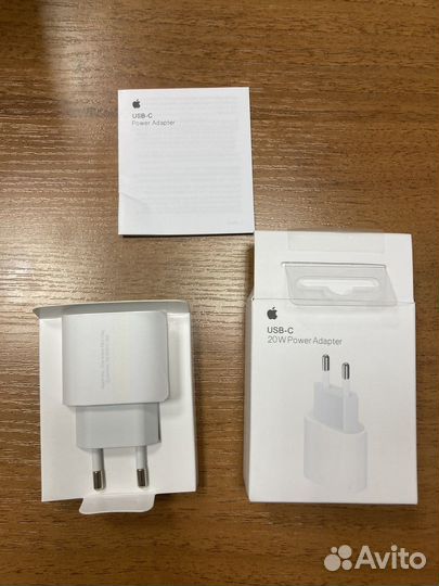 Зарядное устройство для телефона Apple