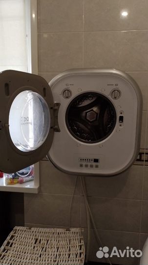 Стиральная машина настенная