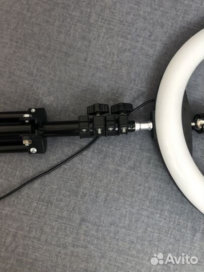 Кольцевая лампа 33 см